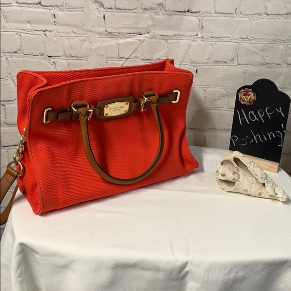 MK women’s satchel - Picture 1 of 13